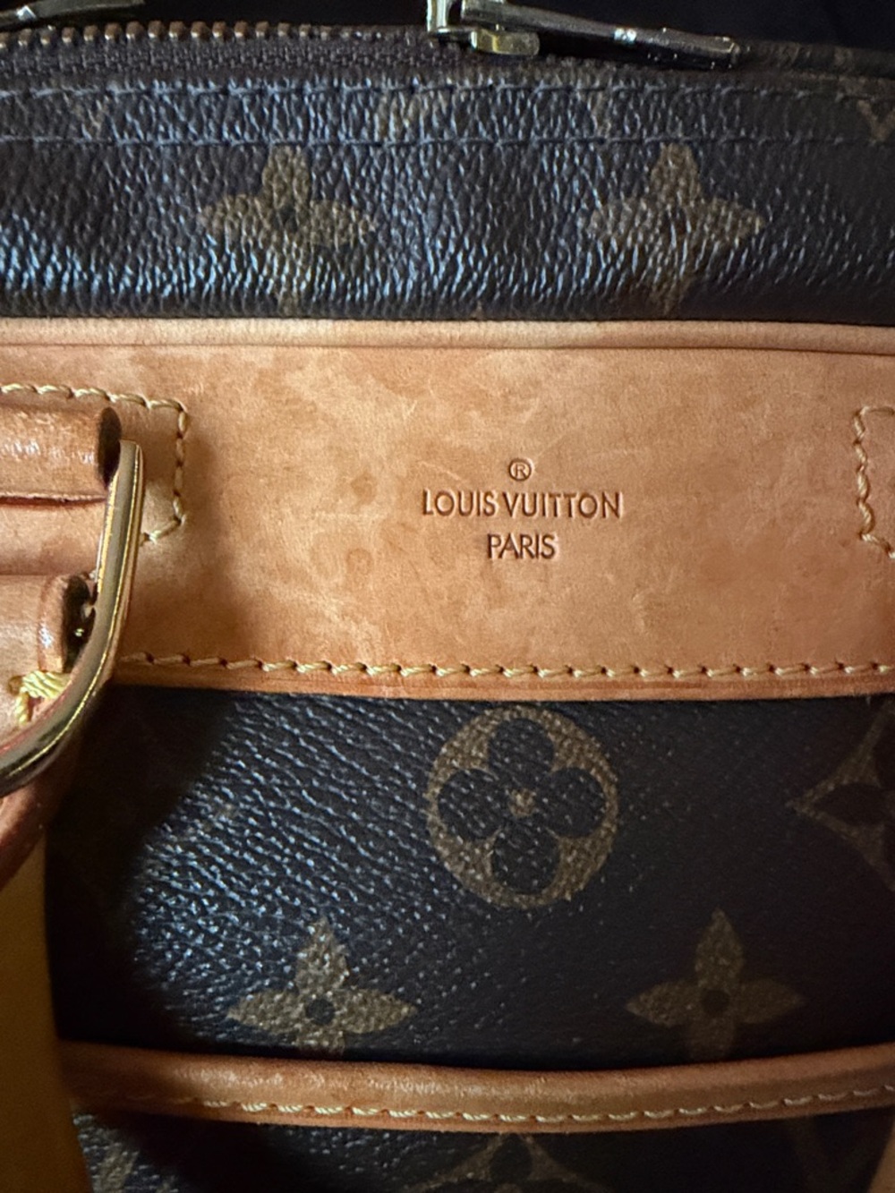 Louis Vuitton Monogram Satchel/Crossbody - Picture 7 of 16